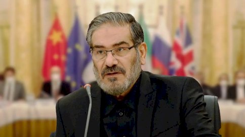 علي شمخاني كبير مستشاري المرشد الإيراني